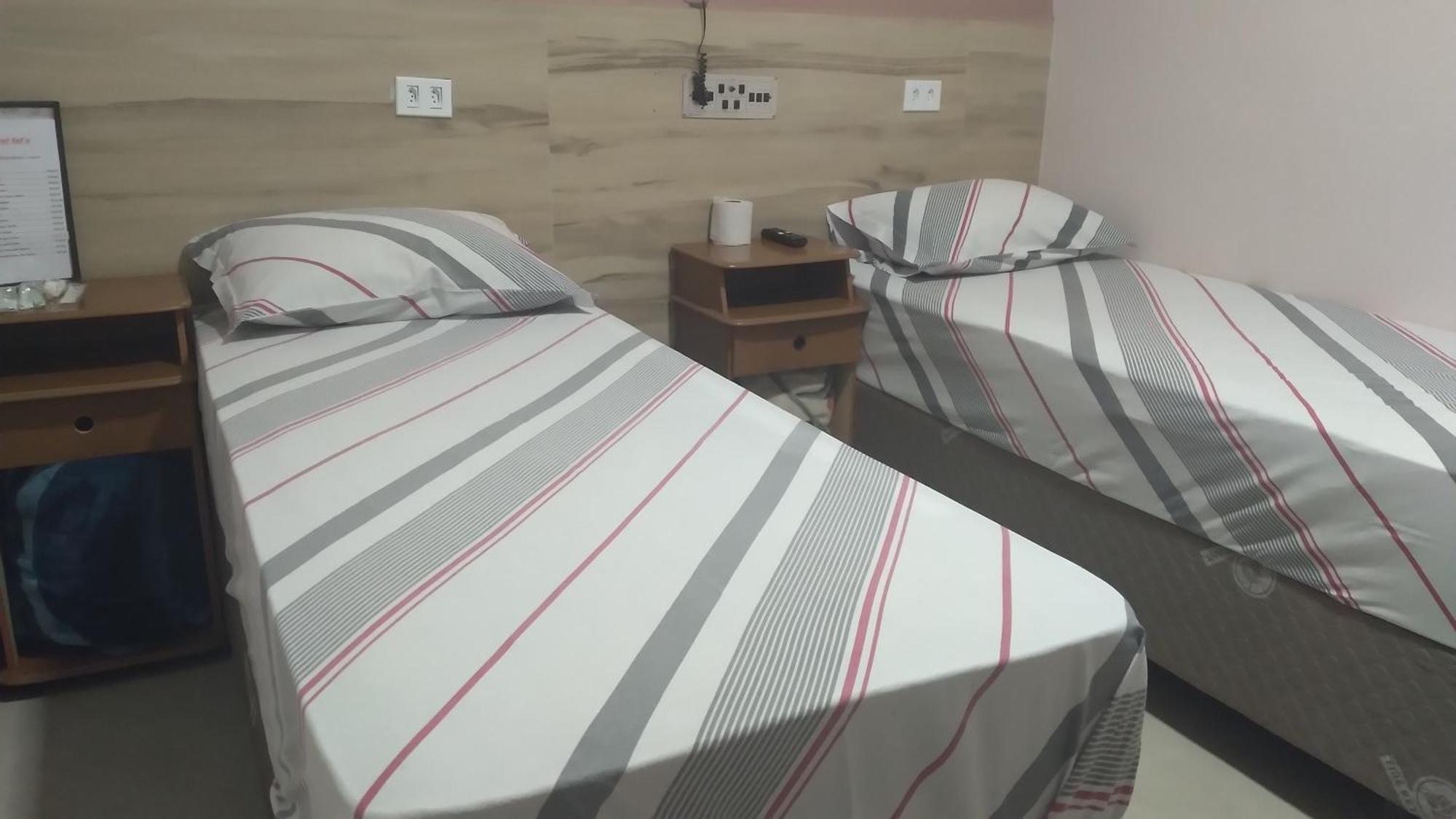 Hotel Faf'S Interlagos - Sp サンパウロ エクステリア 写真
